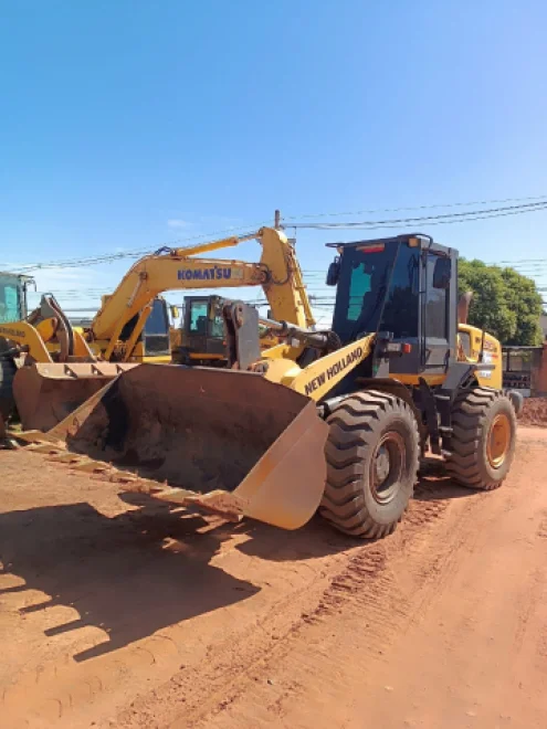 imagem do produto P Carregadeira New Holland W130 Ano 2018