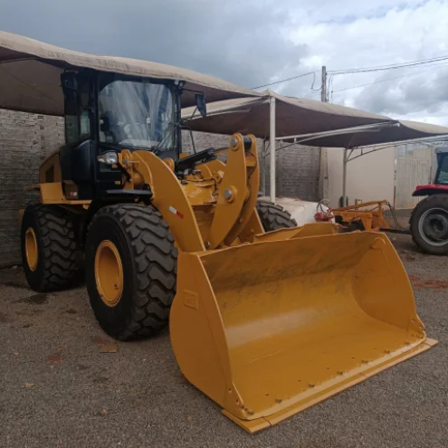 imagem do produto P Carregadeira Caterpillar 924k Ano 2019
