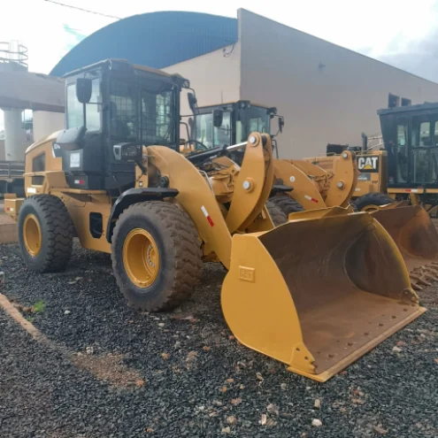 imagem do produto P Carregadeira Caterpillar 924k Ano 2018