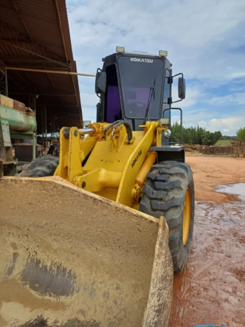 imagem do produto P Carregadeira Komatsu WA180 Ano 2002